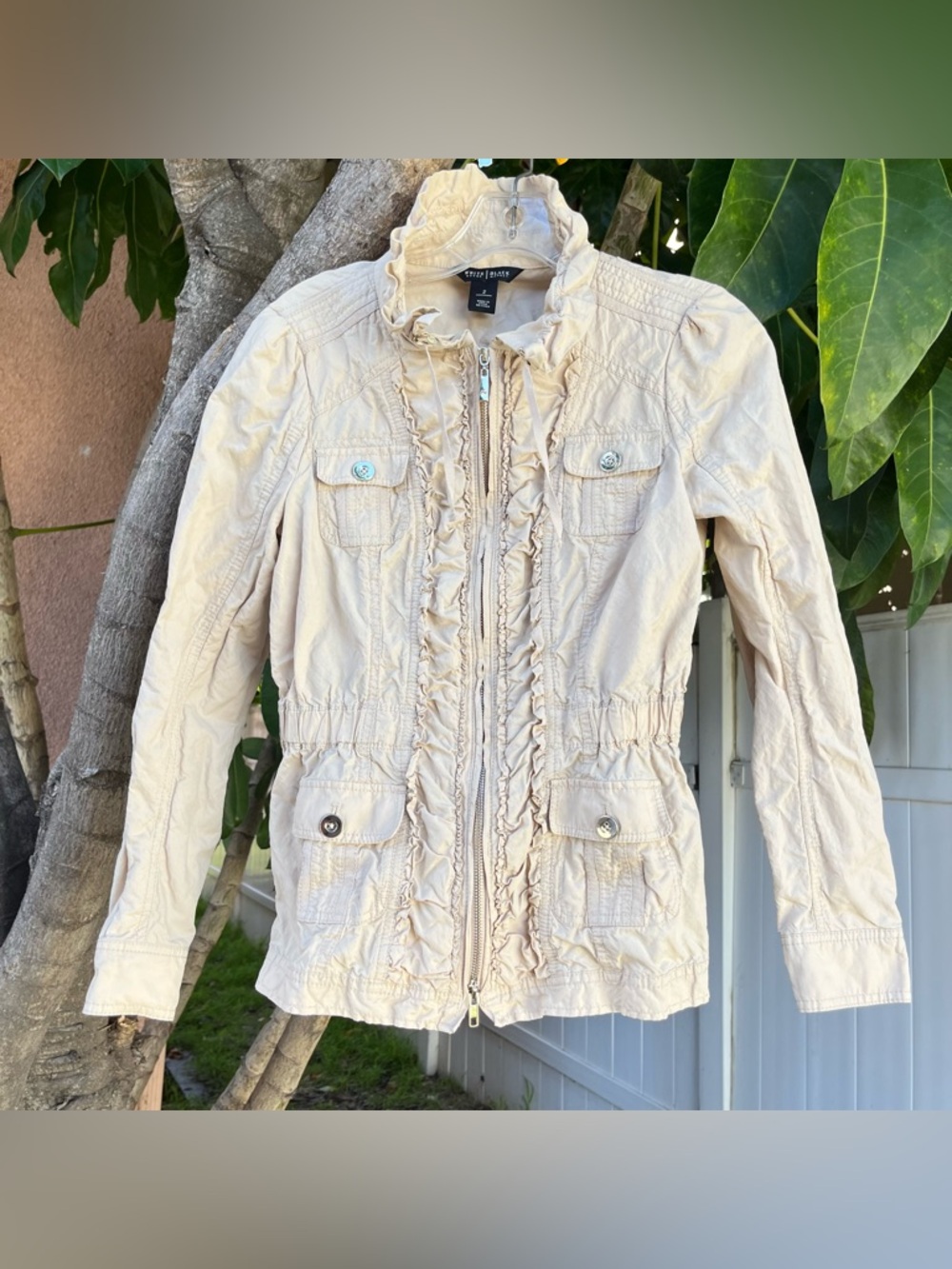 White House Black Market Jacket with Ruffles in Cream .